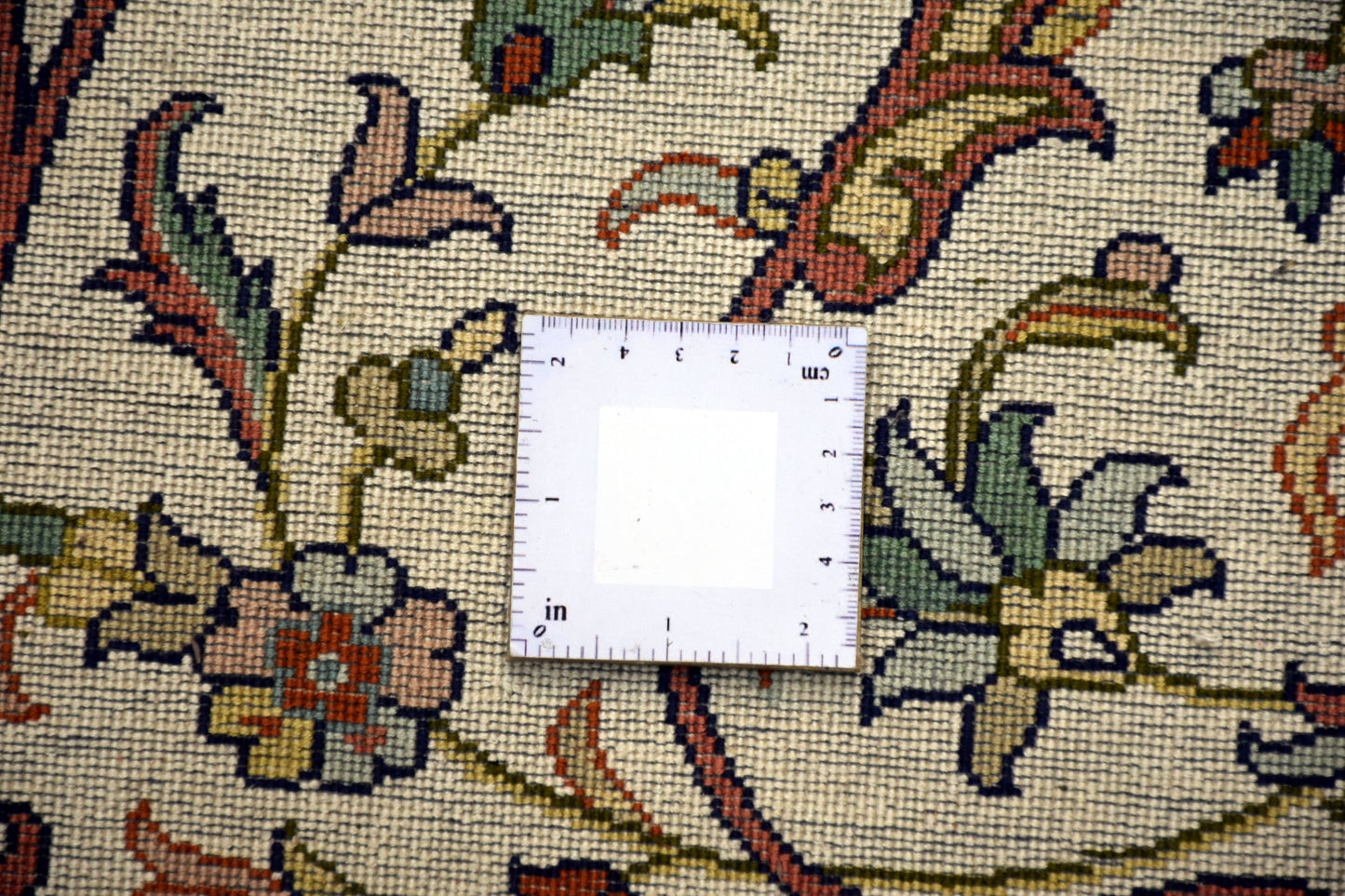Allover 5134 Multi 276cm x 355cm (B.No. 425)