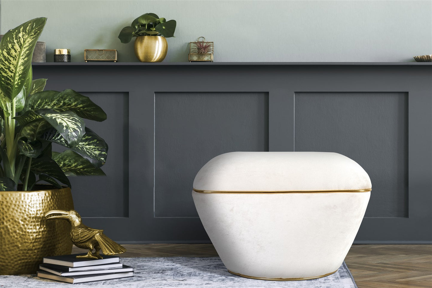Hocker Contessa 125