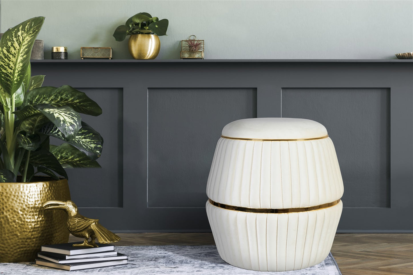 Hocker Doric 225