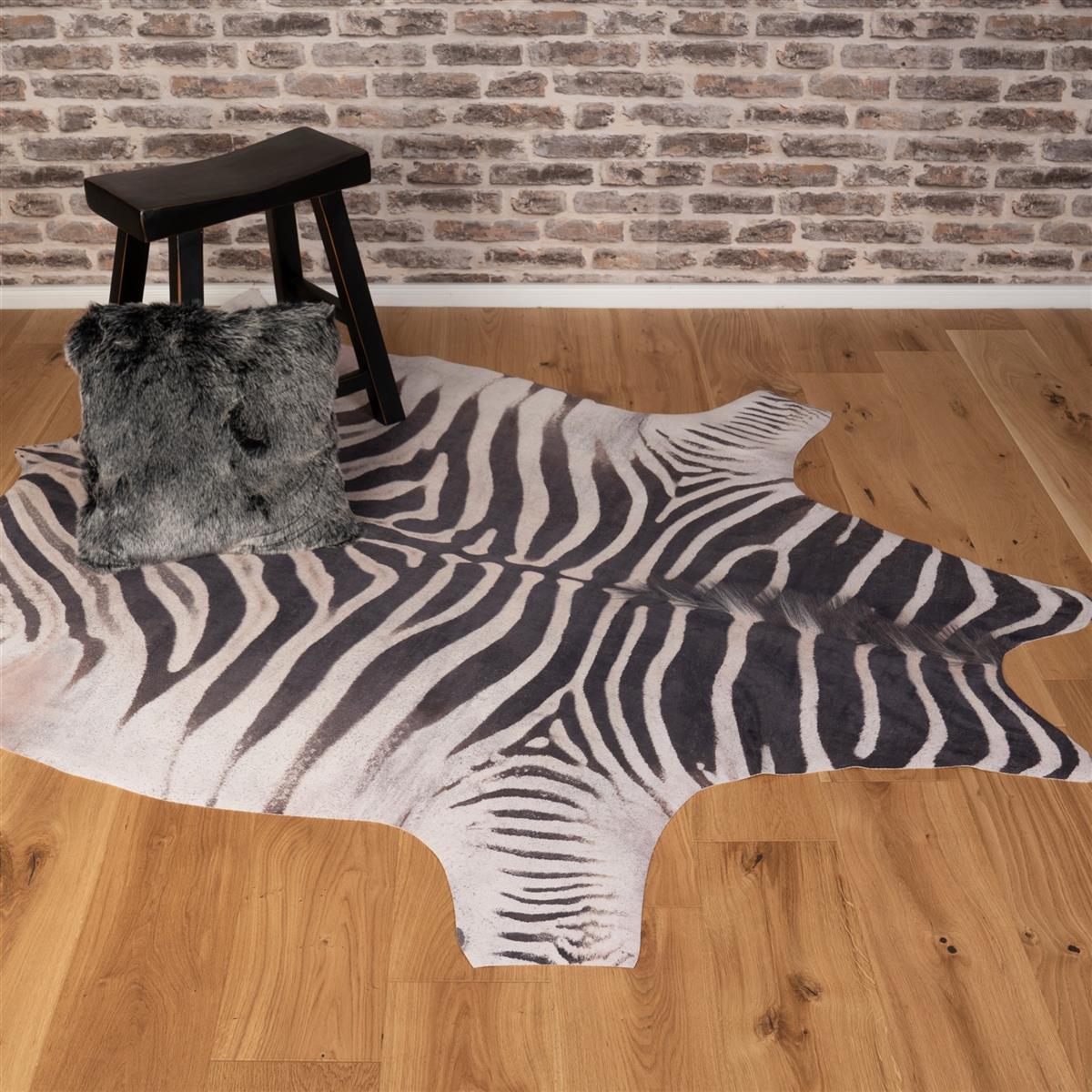 Sanarai 202 Schwarz-Weiß 155 x 190cm