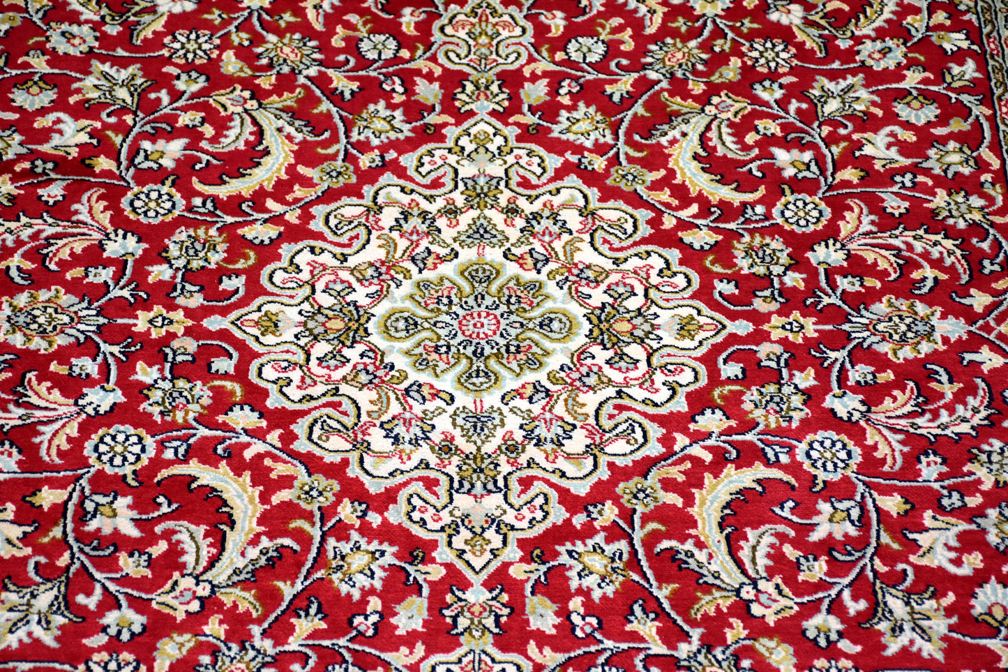 Kashan 5363 Multi 127cm x 184cm (B.No. 144)