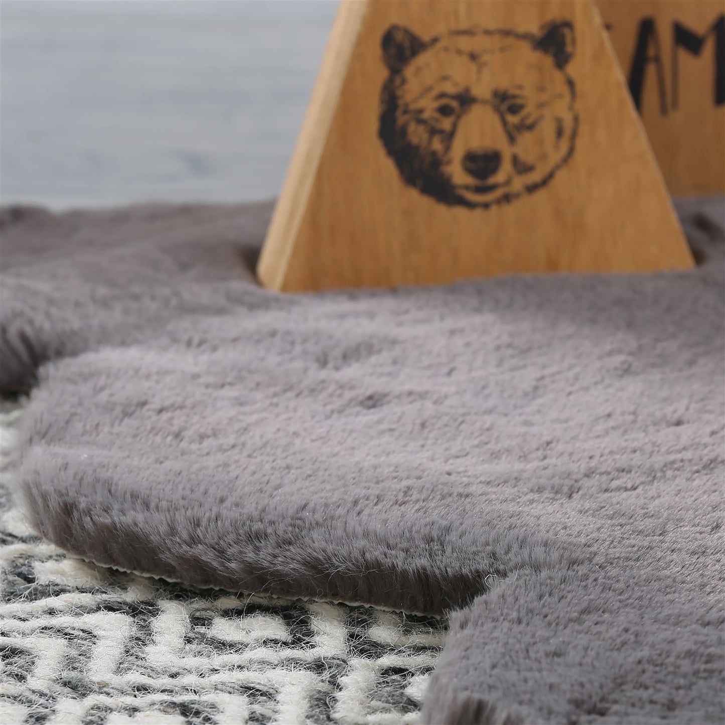 Lille 863 Grau 92cm x 83cm