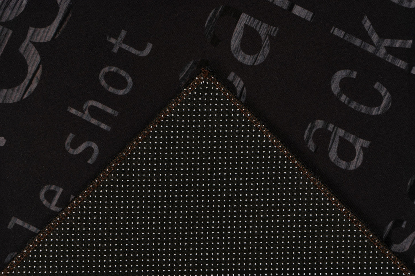 Deagle 125 Schwarz 60 x 180 cm