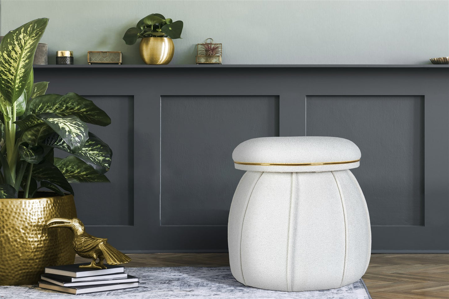 Hocker Corin 135