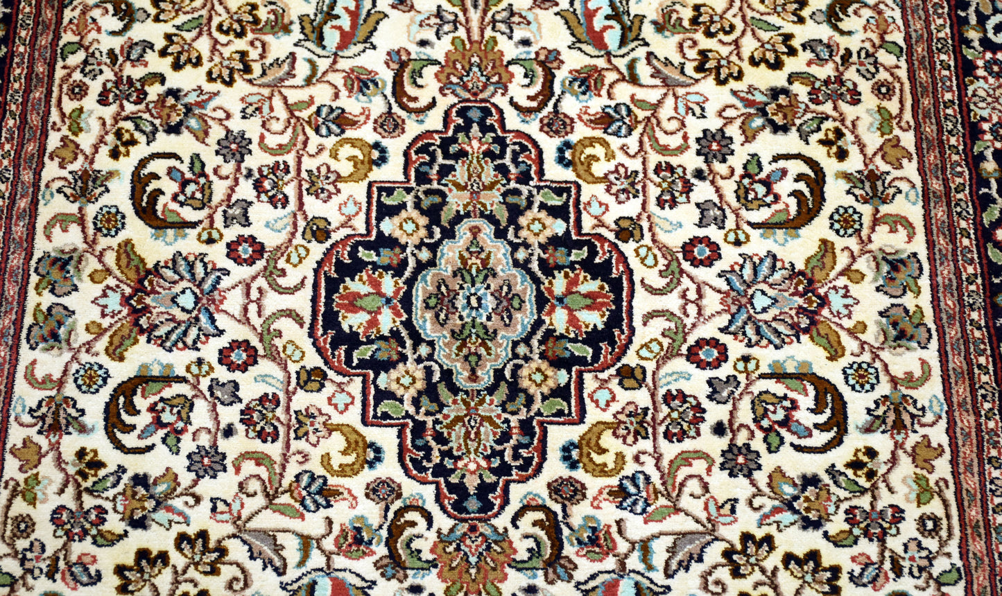 Kashan 11899 Multi 90cm x 156cm (B.No. 25)