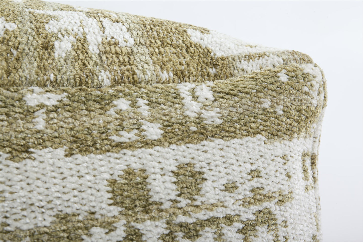 Paramount Pouf & Cushion Set 210