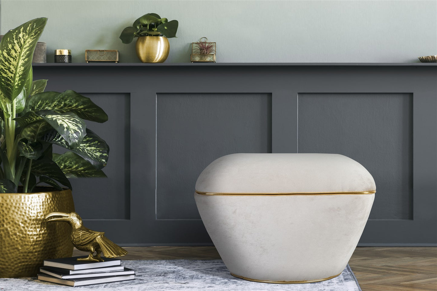 Hocker Contessa 125