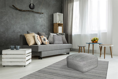 Phoenix Pouf 210