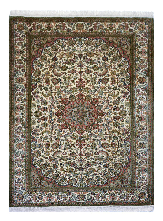Kashan 8871 Multi 124cm x 198cm (B.No. 133)