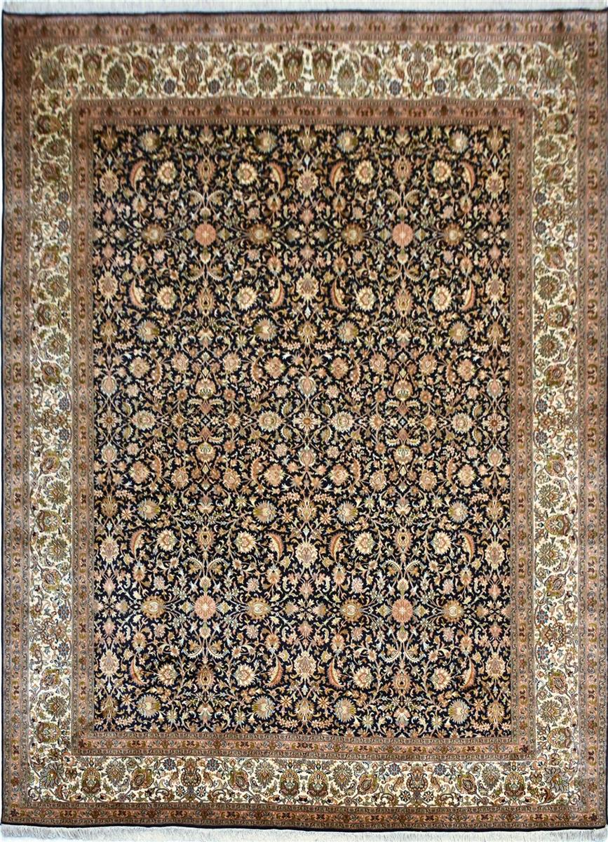 Allover 5107 Multi 270cm x 367cm (B.No. 428)