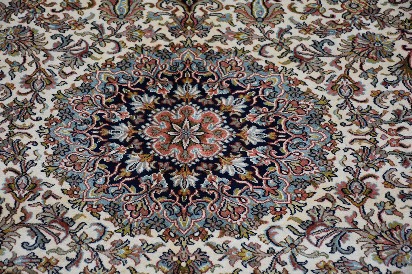 Kashan 10 Multi 176cm x 245cm (B.No. 331)