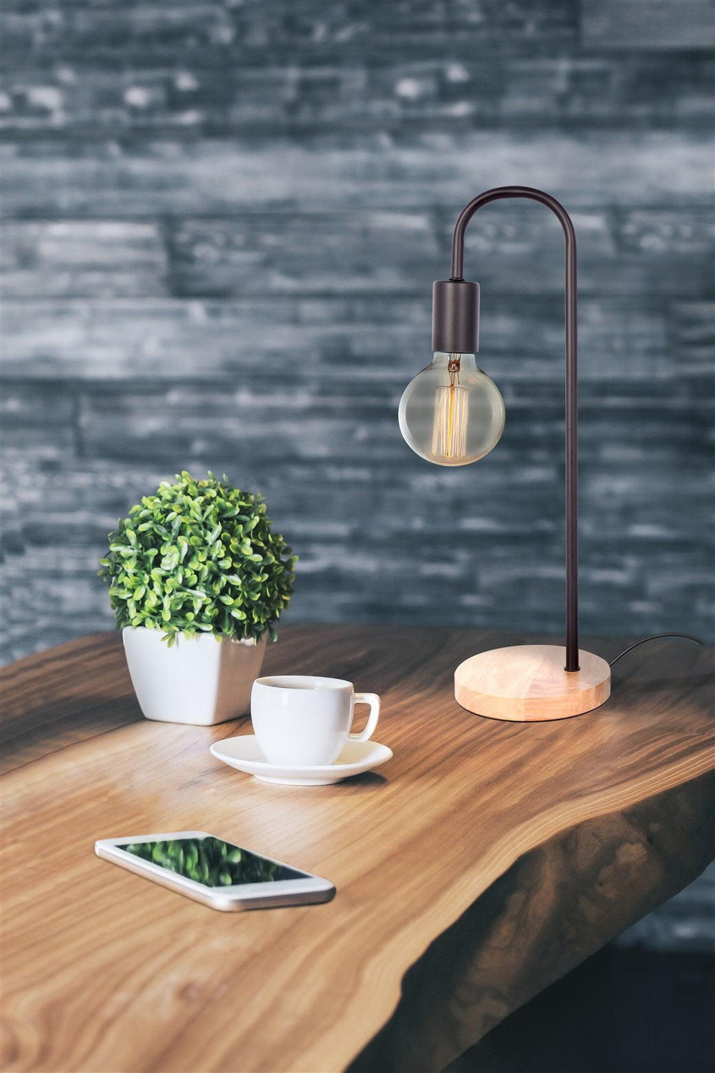 Tischlampe Vinara 625