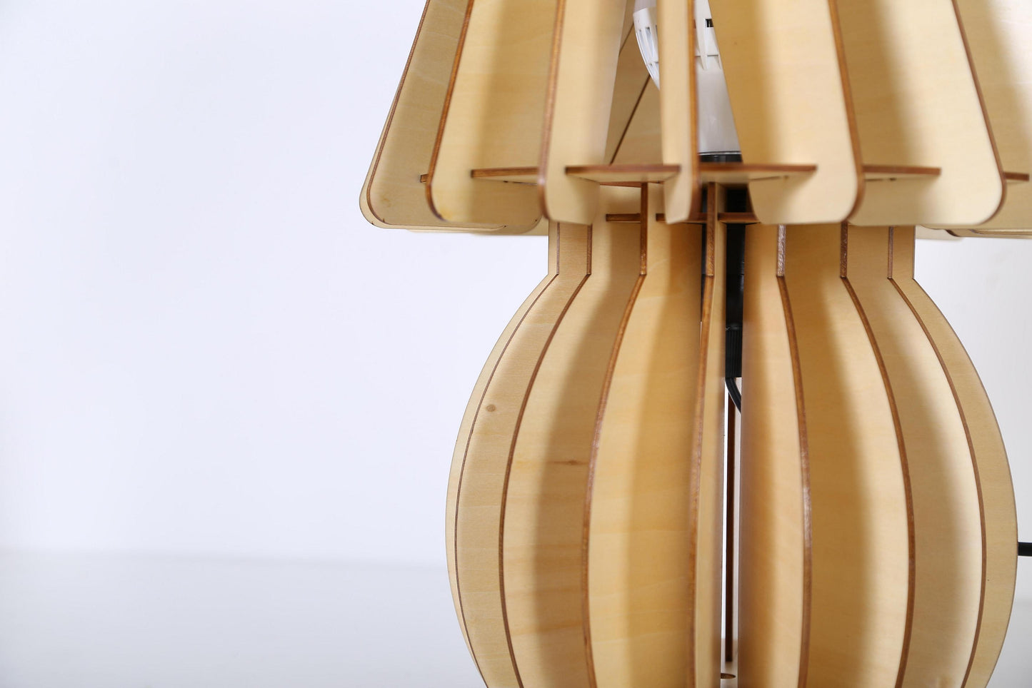 Tischlampe Gino Holz