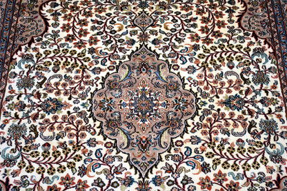Kashan 8017 Multi 129cm x 181cm (B.No. 214)