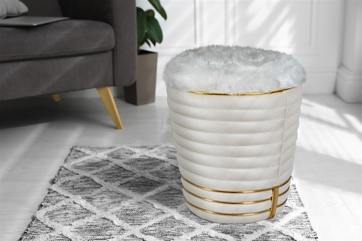 Hocker Doric 345