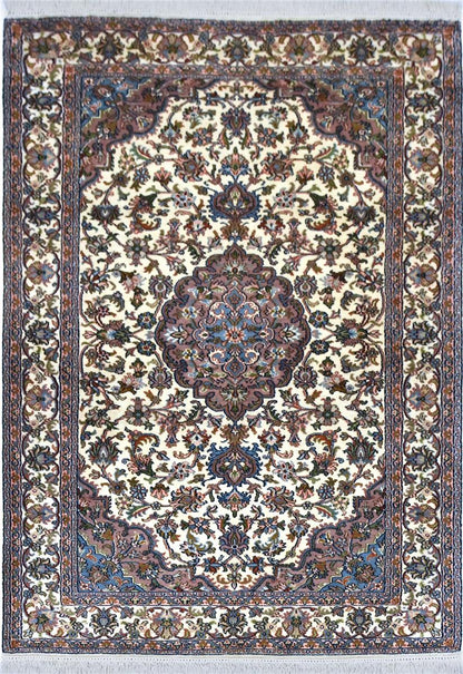 Kashan 9545 Multi 96cm x 157cm (B.No. 91)