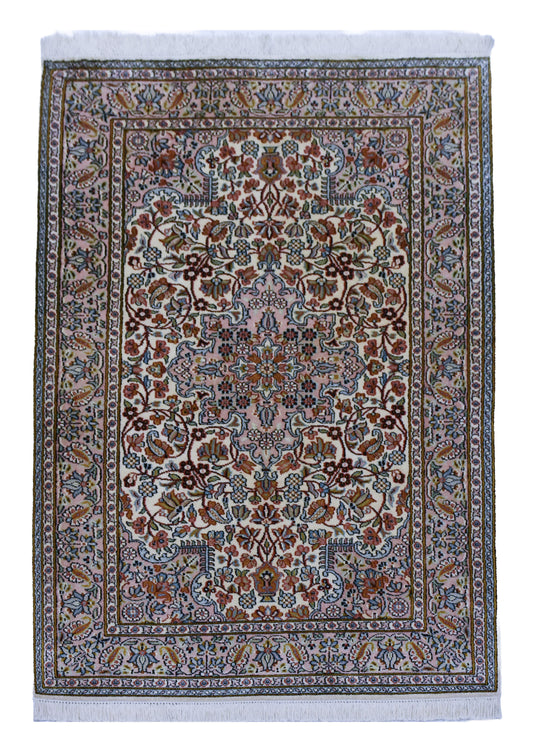Kashan 3878 Multi 95cm x 150cm (B.No. 69)